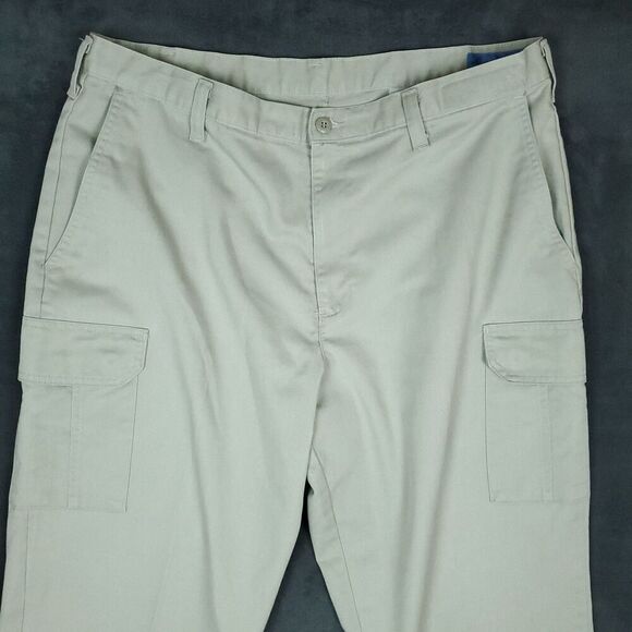 Cintas Comfort Flex Cargo Work Uniform Pants Men's Beige Size 38x31 - Picture 4 of 16